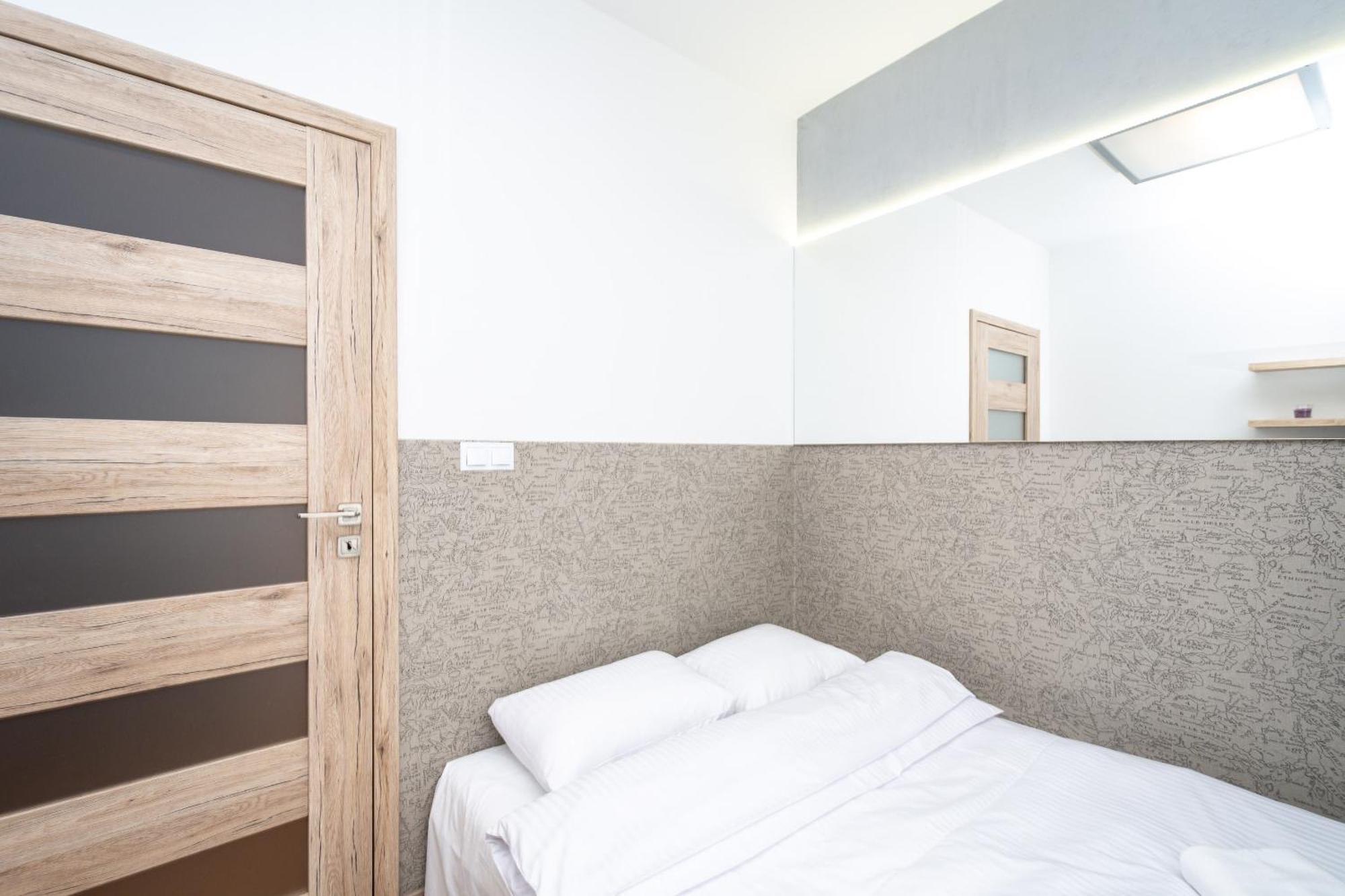 Rentplanet - Apartament Prusa Kraków Exteriör bild